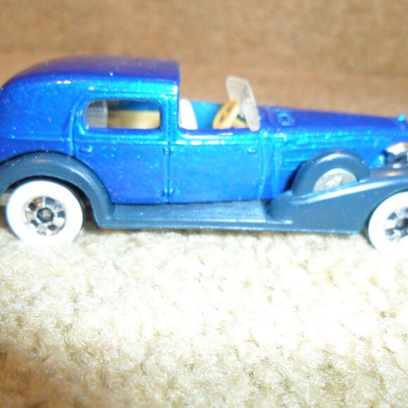1981 Hot Wheels '35 Classic Caddy Blue Cadillac Limousine 1/64 Diecast - Picture 1 of 1